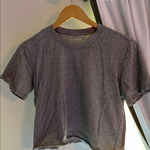 kids cut top from stance